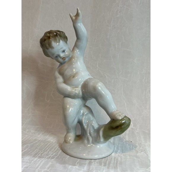 Herend Hungary #5751 Hand-Painted Porcelain Cherub Figurine - Nude Boy Figurine